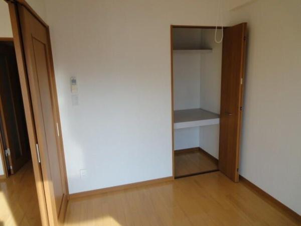 川崎市川崎区渡田山王町のマンション