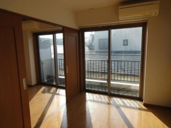 川崎市川崎区渡田山王町のマンション