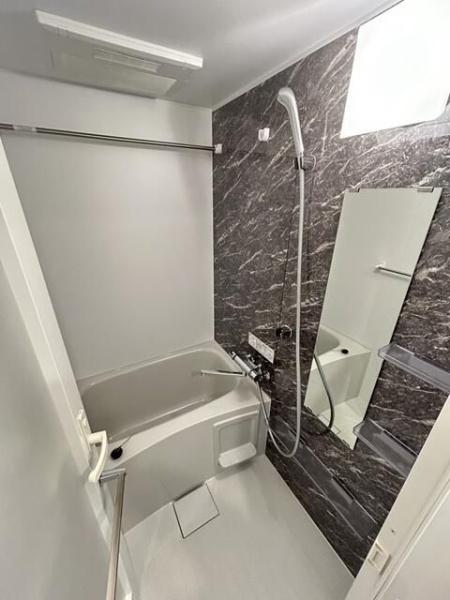 横浜市港北区新横浜１丁目のマンション