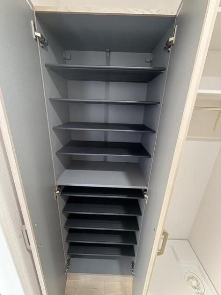 横浜市神奈川区三ツ沢上町のアパート