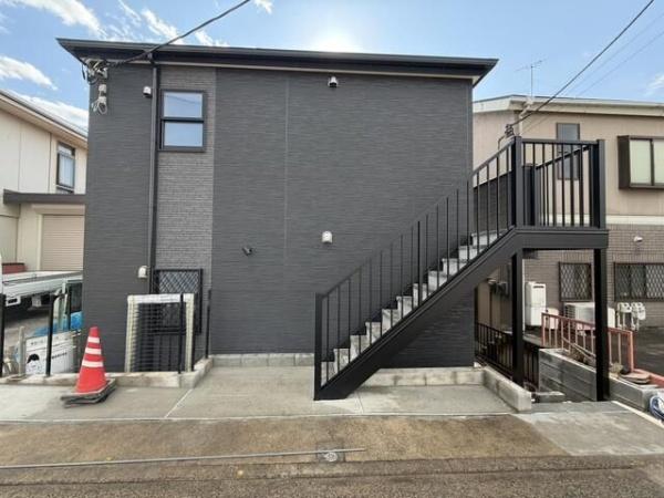 横浜市神奈川区三ツ沢上町のアパート