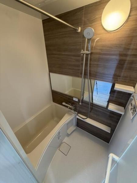 横浜市神奈川区三ツ沢上町のアパート