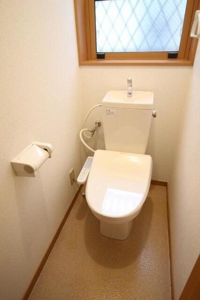 川崎市多摩区登戸新町のアパート