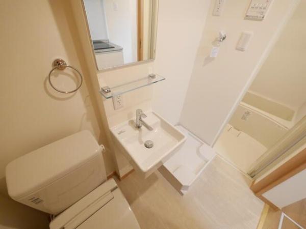 川崎市高津区溝口２丁目のアパート