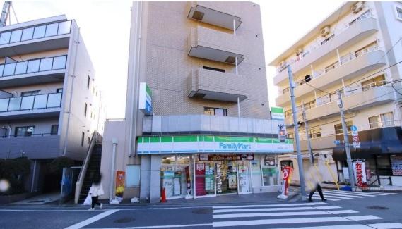 世田谷区三軒茶屋１丁目のマンション(ファミリーマート三軒茶屋一丁目店)