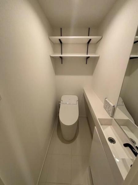 世田谷区三軒茶屋１丁目のマンション