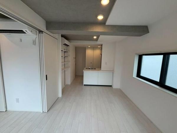 世田谷区三軒茶屋１丁目のマンション