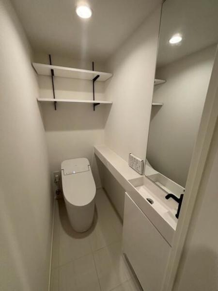 世田谷区三軒茶屋１丁目のマンション