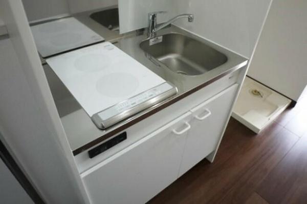 川崎市中原区田尻町のアパート