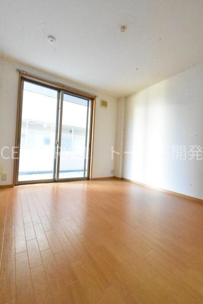 川崎市中原区下小田中３丁目のマンション