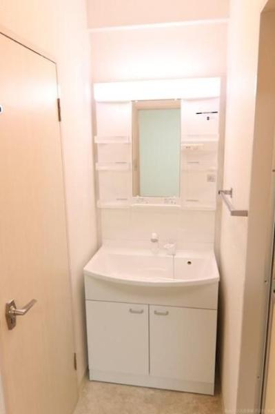 川崎市高津区東野川１丁目のマンション