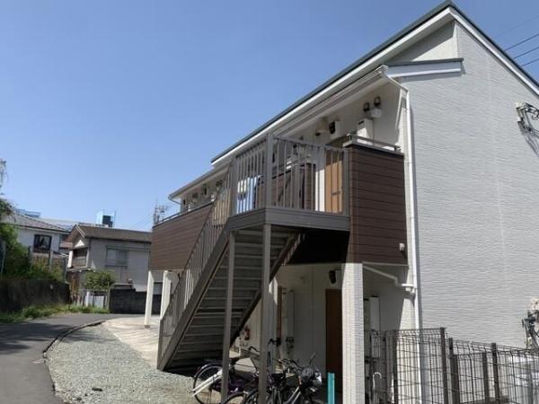 川崎市高津区久末のアパート