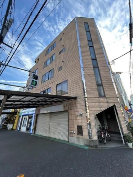 横浜市神奈川区栄町のマンション