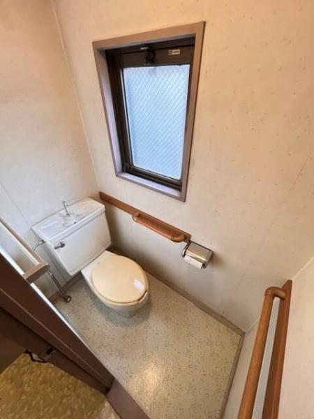 横浜市神奈川区栄町のマンション