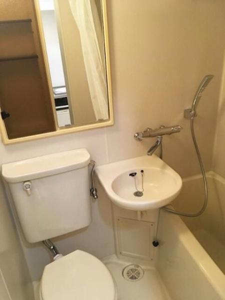 横浜市西区浅間町４丁目のマンション