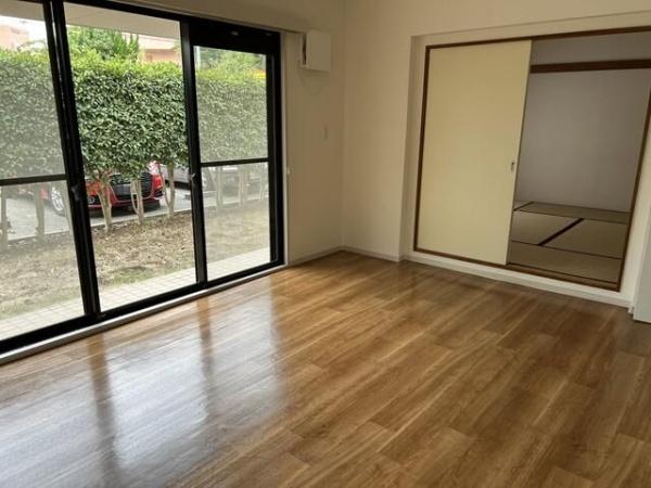 横浜市都筑区荏田南２丁目のテラスハウス