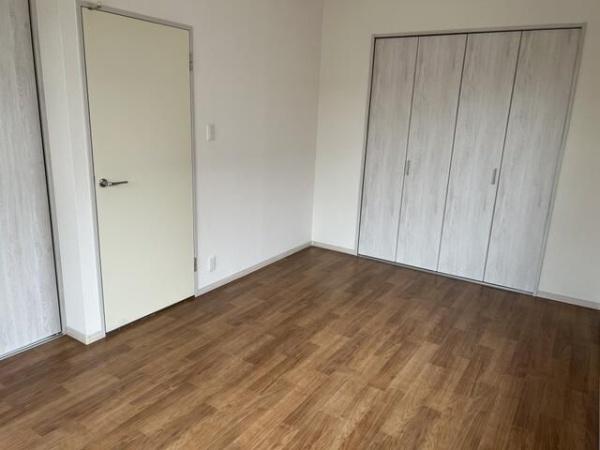 横浜市都筑区荏田南２丁目のテラスハウス