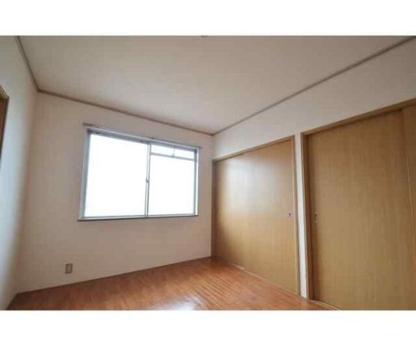 川崎市中原区上小田中６丁目のマンション