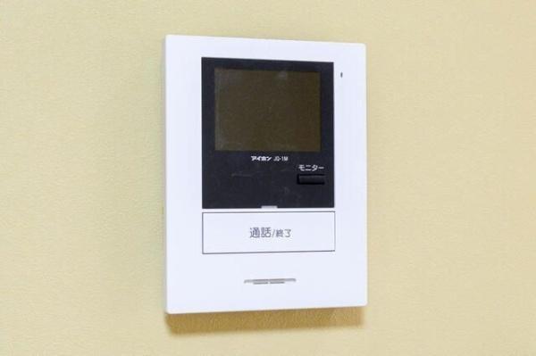 川崎市中原区井田三舞町のアパート