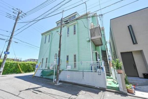 川崎市中原区井田三舞町のアパート