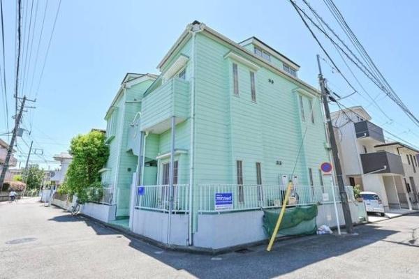 川崎市中原区井田三舞町のアパート