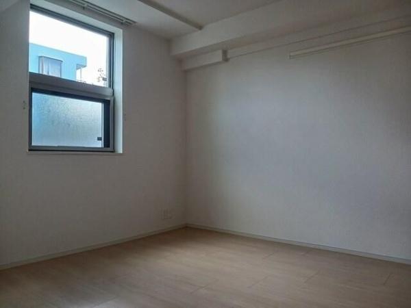 川崎市幸区南加瀬５丁目のマンション