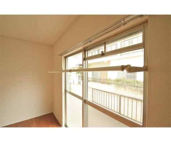 川崎市幸区塚越３丁目のアパート