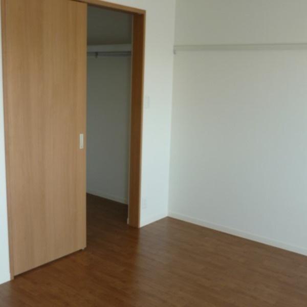 川崎市幸区小倉４丁目のマンション