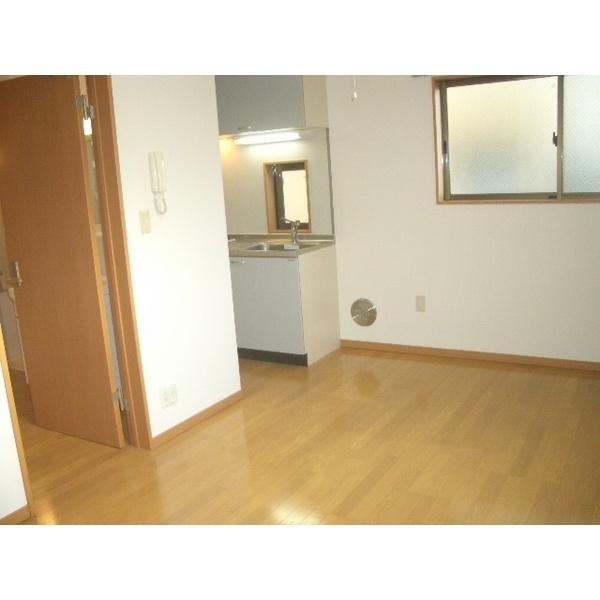 川崎市高津区久地１丁目のコーポ