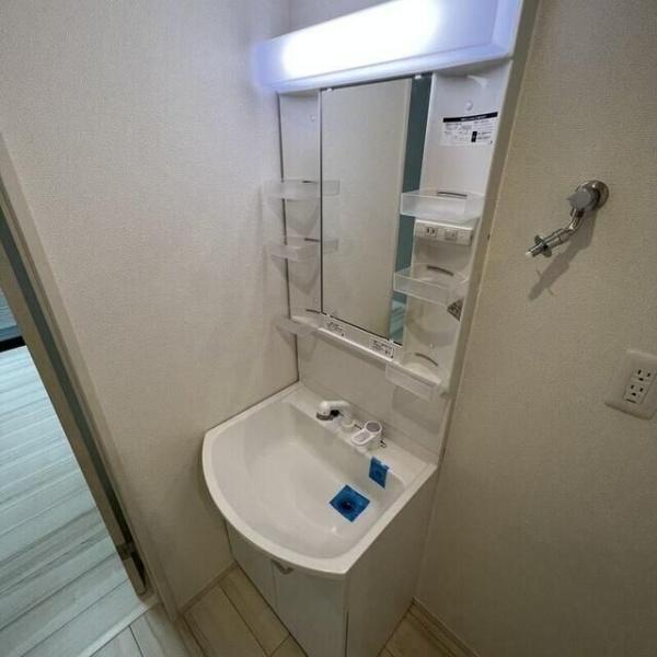 川崎市高津区梶ケ谷３丁目のアパート