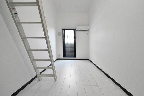 川崎市中原区市ノ坪のアパート