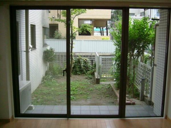 川崎市幸区古市場２丁目のマンション