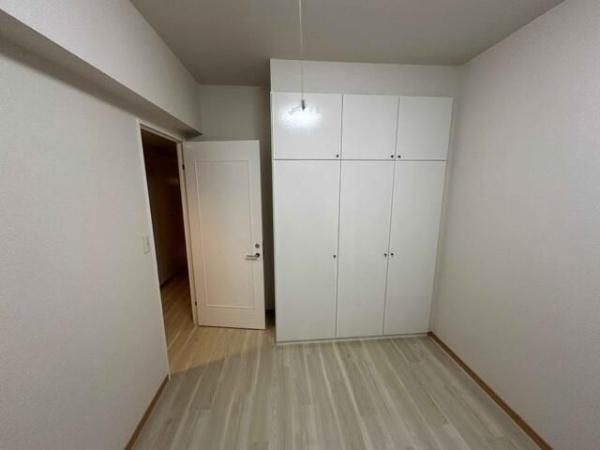 川崎市幸区古市場２丁目のマンション