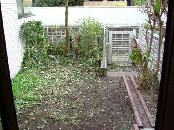 川崎市幸区古市場２丁目のマンション