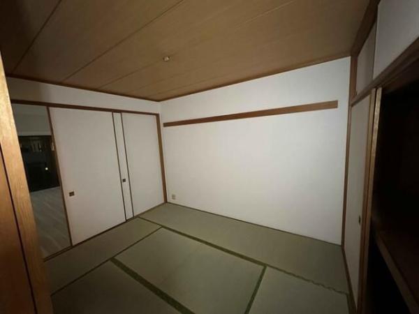 川崎市幸区古市場２丁目のマンション