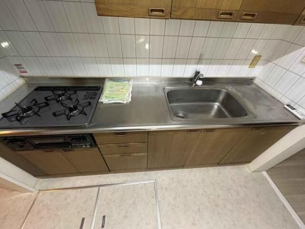 川崎市幸区古市場２丁目のマンション