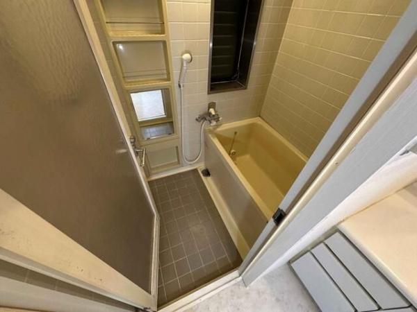 川崎市幸区古市場２丁目のマンション