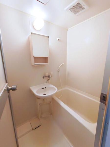 目黒区洗足２丁目のアパート