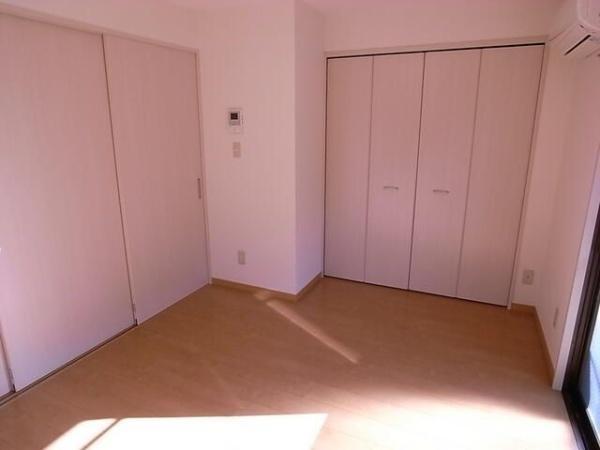 川崎市中原区新城５丁目のマンション