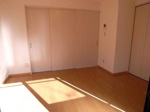 川崎市中原区新城５丁目のマンション