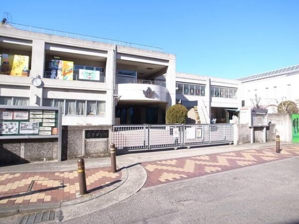 川崎市高津区坂戸１丁目のアパート