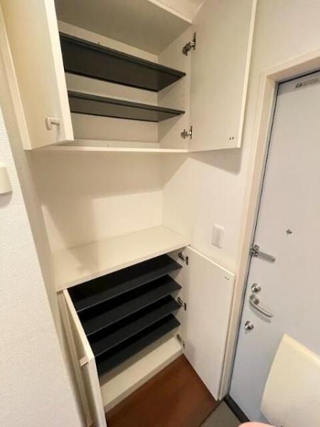 川崎市多摩区登戸新町のアパート