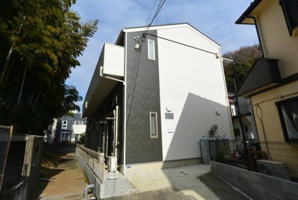 川崎市麻生区高石5丁目のアパート