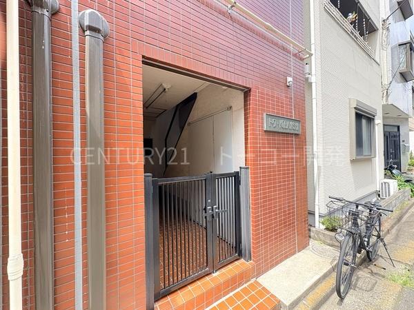 川崎市幸区古市場１丁目のアパート