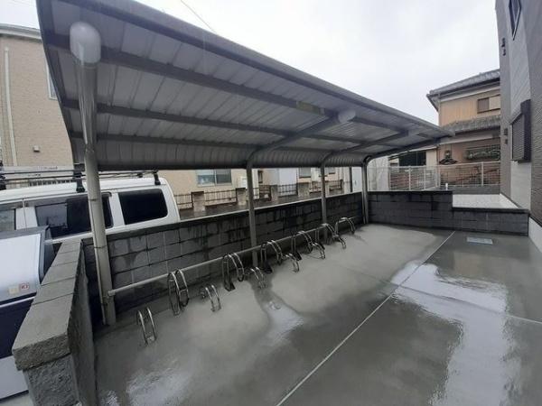 川崎市高津区坂戸３丁目のアパート