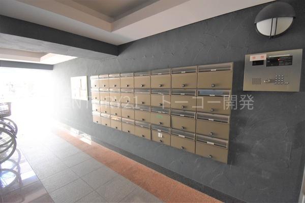 川崎市中原区新丸子町のマンション