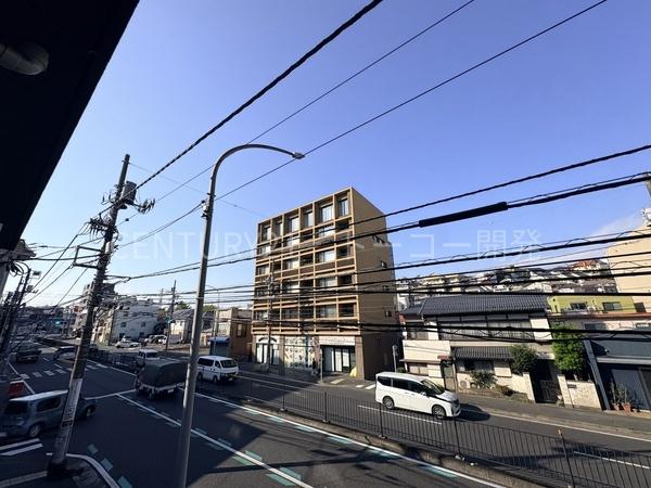 横浜市神奈川区六角橋２丁目のマンション