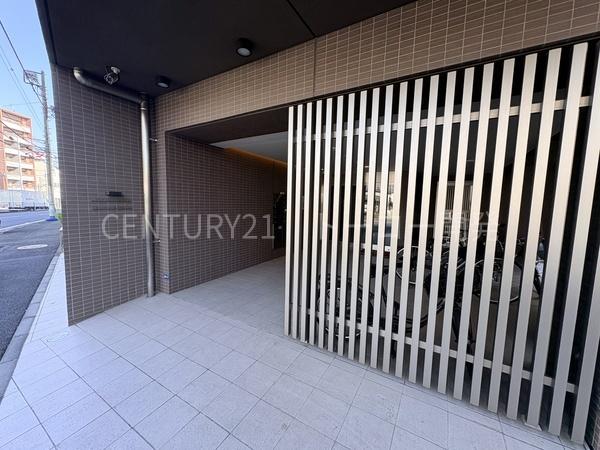 横浜市神奈川区六角橋２丁目のマンション