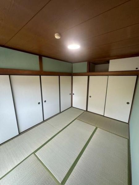 小峰ハイツ