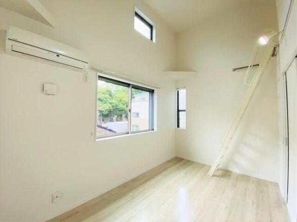 川崎市中原区上丸子山王町１丁目のアパート